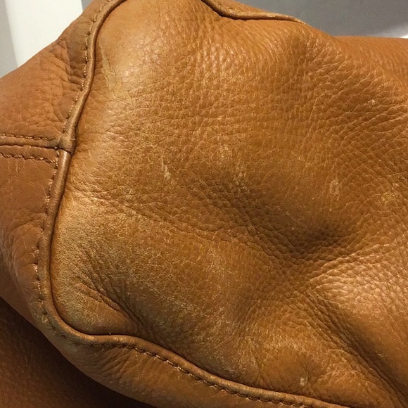 Michael Kors Tan Leather Shoulder Bag - Picture 8 of 11